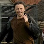 Robert Carlyle as Don running from zombies in 28 Weeks Later