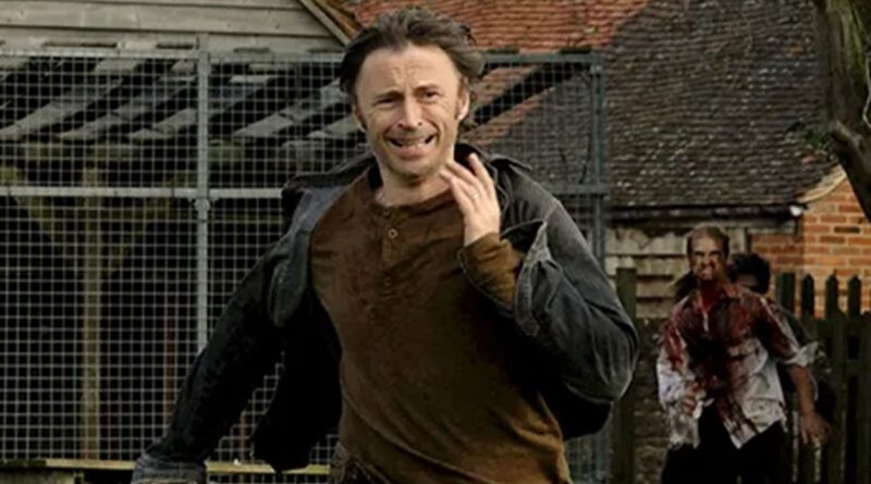 Robert Carlyle as Don running from zombies in 28 Weeks Later